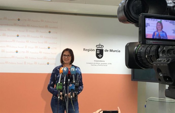 La vicepresidenta y consejera de Mujer, Igualdad, LGTBI, Familias y Política Social, Isabel Franco