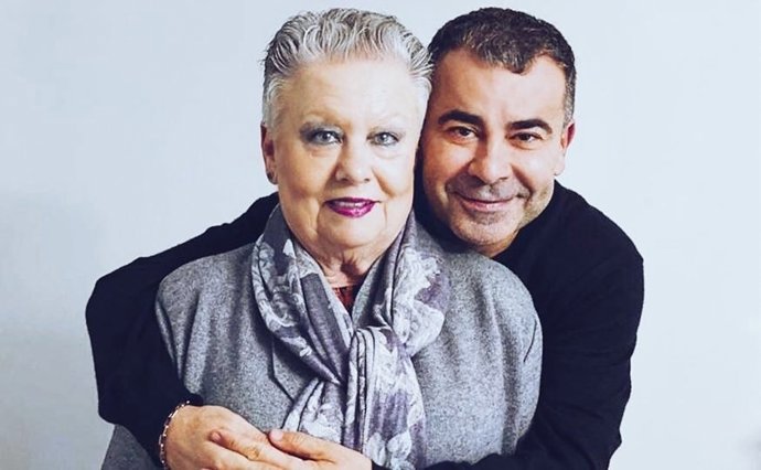 Jorge Javier Vázquez y su madre, María