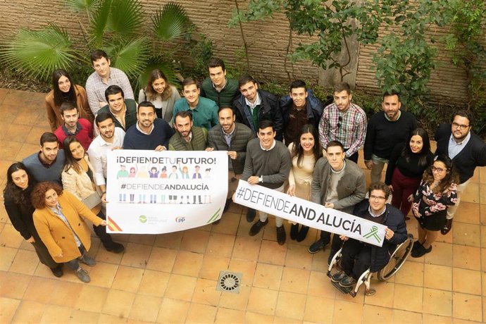 El presidente de Nuevas Generaciones de Andalucía (NNGG-A), Kike Rodríguez, este viernes