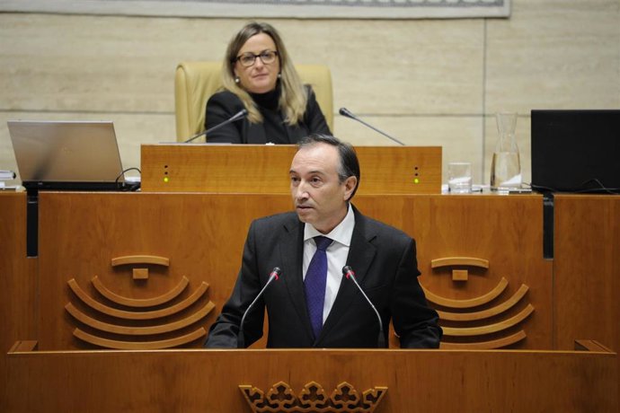 Laureano León, en un Pleno de la Asamblea, en una imagen de archivo.