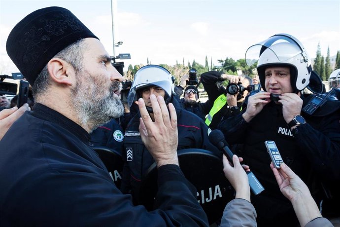 Protestas iglesia ortodoxa serbia
