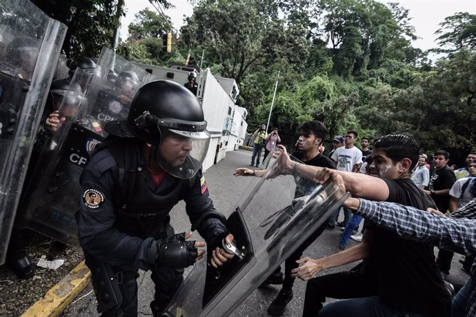Venezuela.- Más de 5.000 personas murieron en 2019 en Venezuela por "resistencia