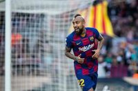 Arturo Vidal denuncia al Barça por un impago de 2,4 millones de euros, según 'ABC'