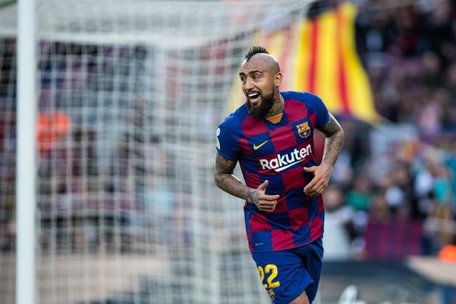 Arturo Vidal, en un partido con el FC Barcelona.
