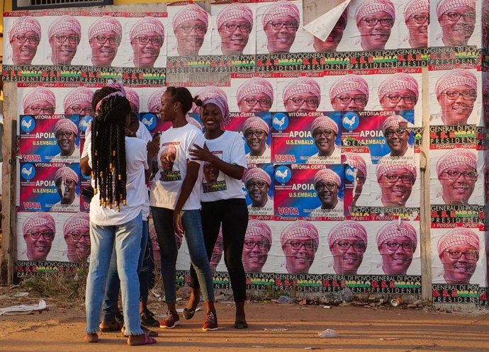 Propaganda electoral a favor de Umaro Sissoko Embalo en Guinea-Bissau.