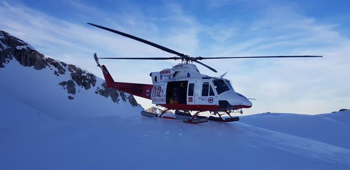 Evacuación herido en Peñavieja en helicóptero