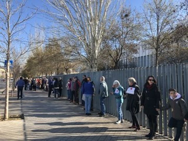 Abrazo simbólico al Parque de las Ciencias de Granada