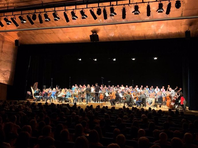 El tenor Andeka Gorrotxategi realiza un ensayo abierto al público del concierto Grandes éxitos de la ópera vasca'