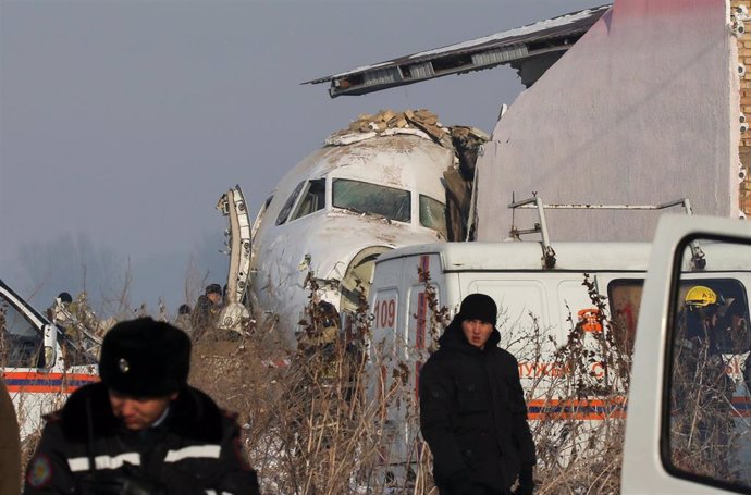 Lugar del siniestro de un avión de Bek Air en Kazajistán