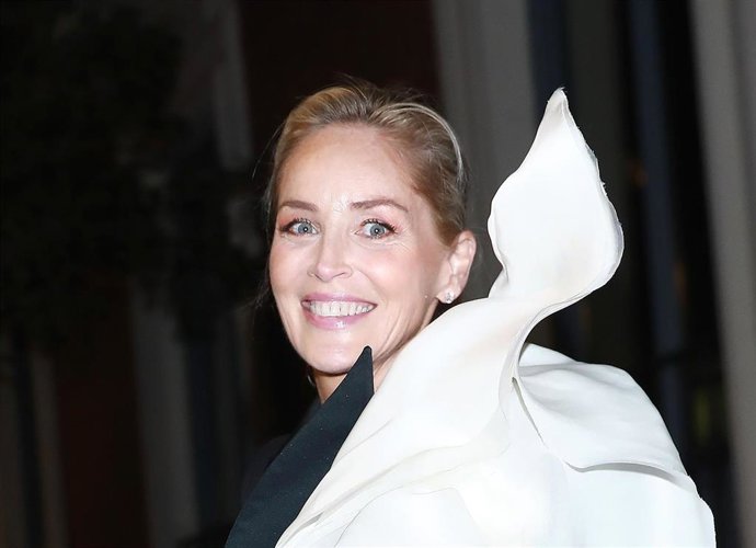 Sharon Stone en los Premios Harper's Bazaar