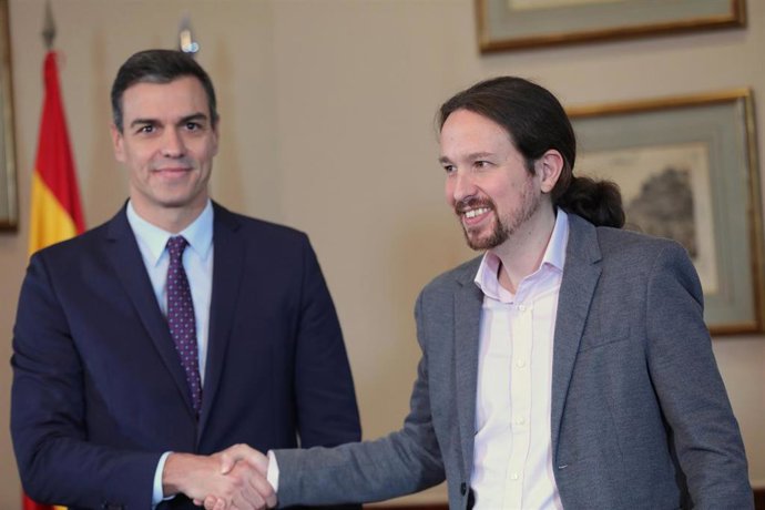 PSOE y Podemos se comprometen a eliminar copagos,incorporar la salud bucodental 