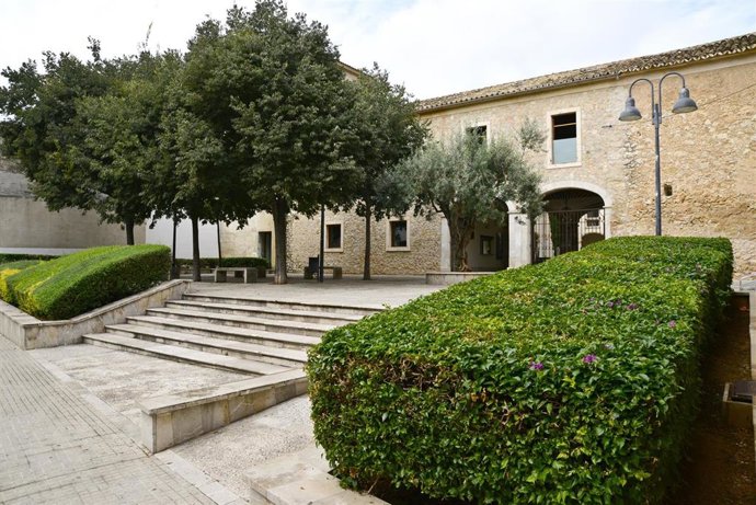 Inca inicia la instalación de cámaras de videovigilancia en las principales vías y edificios públicos del municipio.