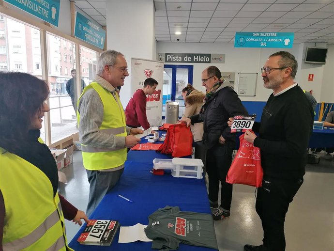 El concejal de Deportes Rubén Antoñanzas se inscribe en la San Silvestre
