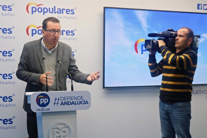 El presidente provincial del PP de Huelva, Manuel Andrés González.