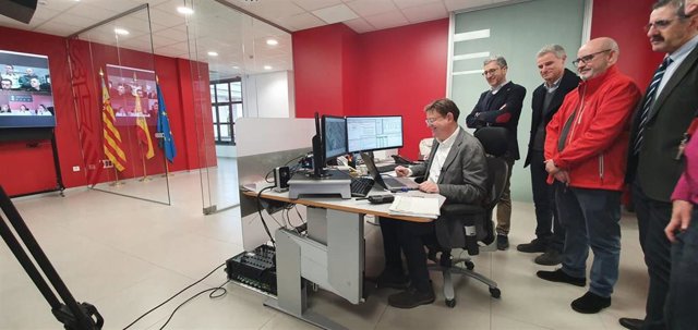 Ximo Puig en la Sala del 112