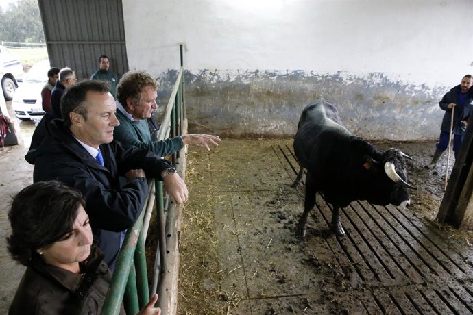 Desarrollo Rural destina 135.000 euros a asociaciones de ganaderos para fomentar