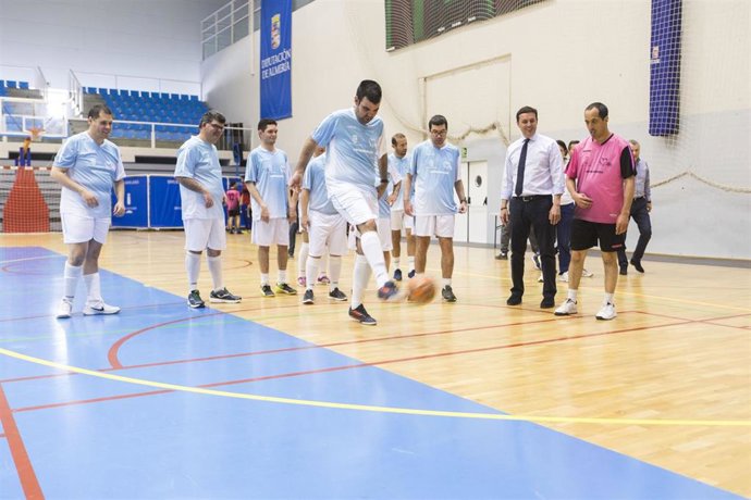 Un partido de fútbol-sala impulsado por Diputación