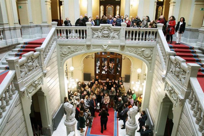 Visitantes en la Junta General del Principado