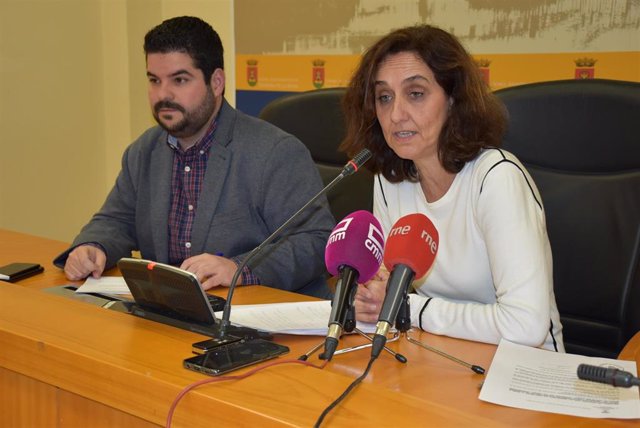 Flora Bellón en rueda de prensa.