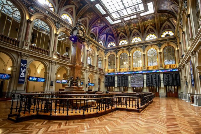 Imagen del interior del Palacio de la Bolsa de Madrid, edificio de 1893.