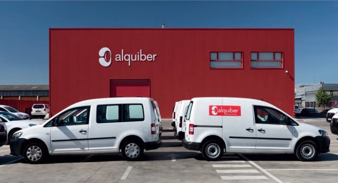 Flota de Alquiber, compañía de Renting Flexible de vehículos para uso industrial.