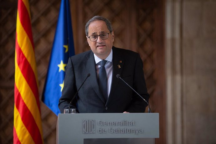 El president catal, Quim Torra, durant la seva compareixena al Palau de la Generalitat per valorar la inhabilitació del Tribunal Superior de Justícia de Catalunya per a Barcelona (Catalunya, Espanya), 19 de desembre del 2019.