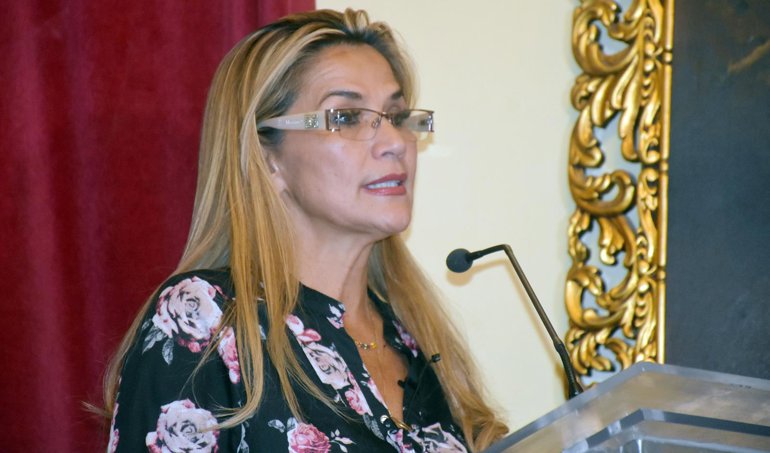 Política