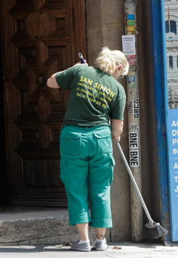 Imágenes de recurso de trabajadores en verano