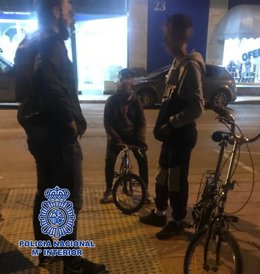 Nota Prensa: "Detenidos Dos Menores Como Presuntos Autores De Ocho Delitos De Robo Con Violencia Y/O Intimidación"