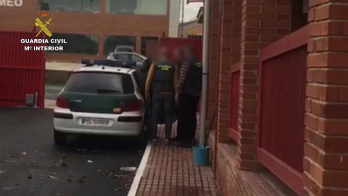 La Guardia Civil de Navarra detiene a una persona buscada desde 2014 tras una operación antidroga.