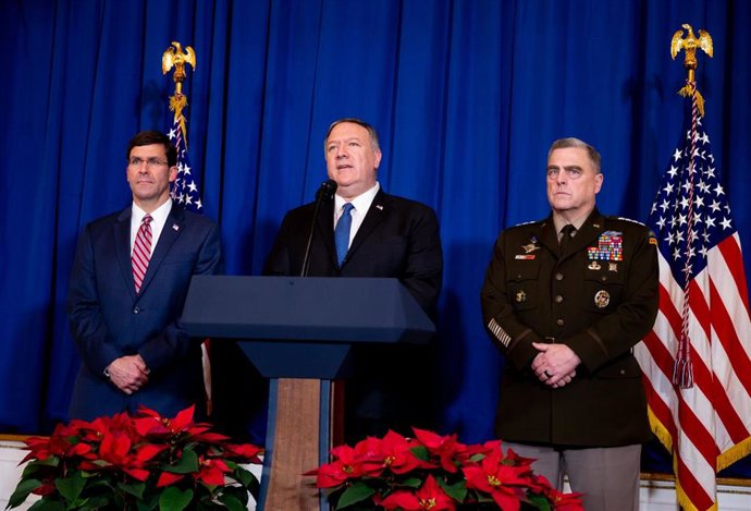 El secretario de Defensa, Mark Esper, el secretario de Estado, Mike Pompeo, y el jefe del Estado Mayor, Mark Milley 