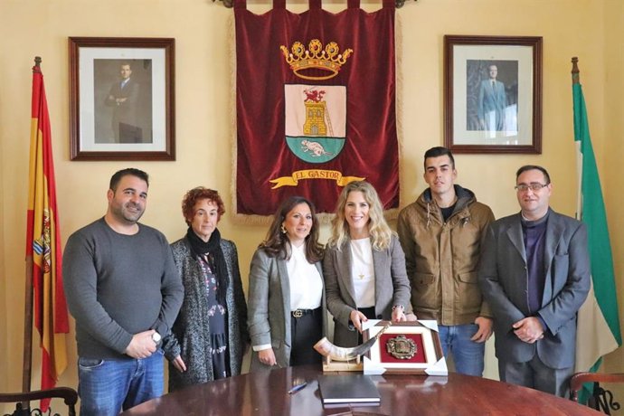 Np, Foto Y Audio Ana Mestre Visita Ayuntamiento El Gastor