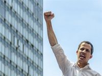 Guaidó anuncia una sesión alternativa fuera de la sede de la Asamblea Nacional de Venezuela para reelegirse presidente