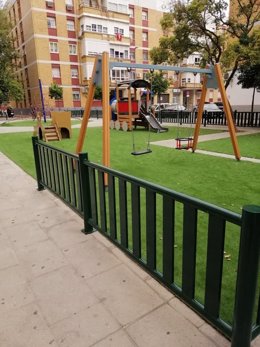 Parque infantil de la calle Arcángel San Miguel en Triana