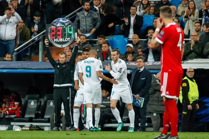 AMP.- Fútbol.- Benzema y Bale se pierden la Supercopa por problemas físicos