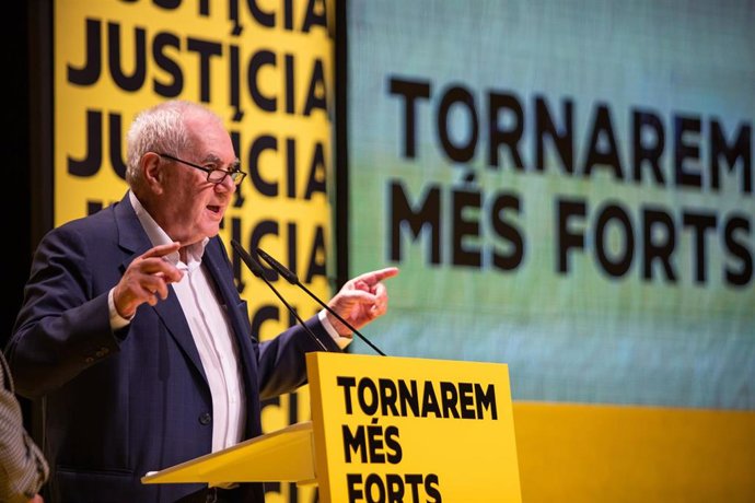 El presidente del grupo ERC en el Ayuntamiento de Barcelona, Ernest Maragall, durante el acto de inicio de la campaña electoral en Barcelona (España), a 31 de octubre de 2019