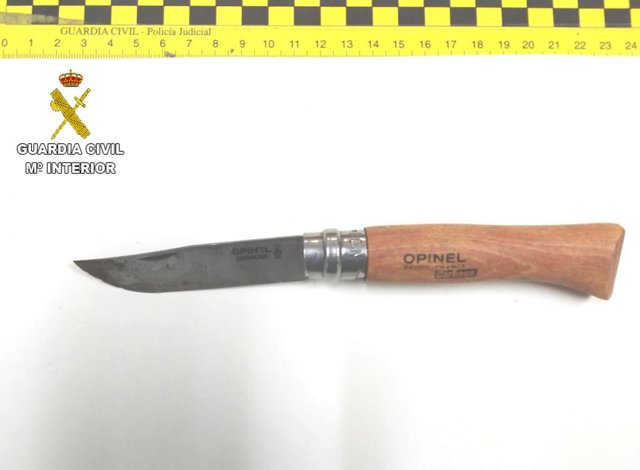 Navaja utilizada en los intentos de apuñalamiento