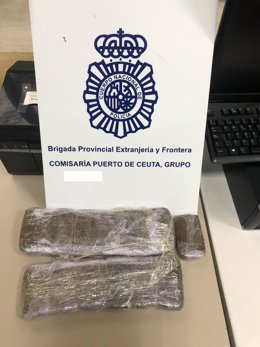 Droga intervenida a una mujer de Sevilla en el Puerto de Ceuta