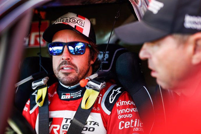 Rally/Dakar.- Alonso: "No vine para ganar el Dakar, soy consciente de mis limita