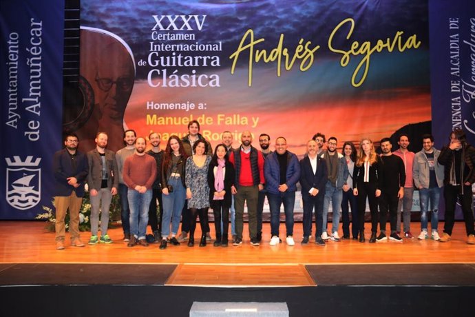 Imagen de los guitarristas participantes en el certamen 'Andrés Segovia' de La Herradura