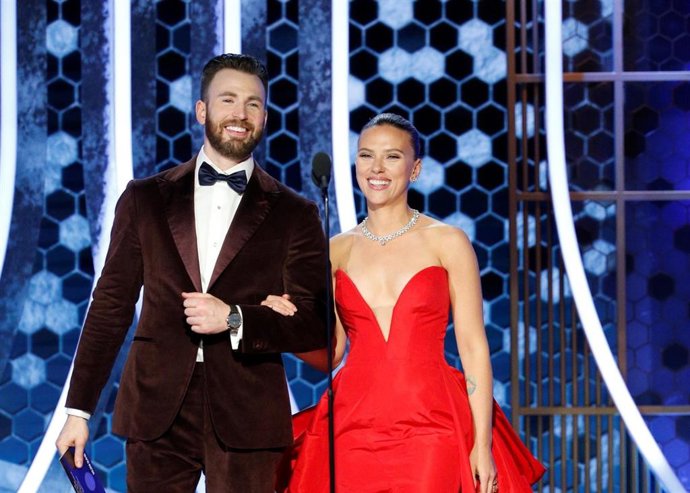 Chris Evans y Scarlett Johansson