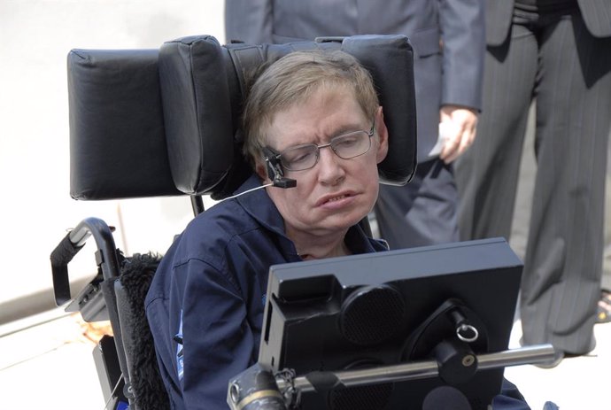 Stephen Hawking cumpliría 78 años. Diez citas imprescindibles.