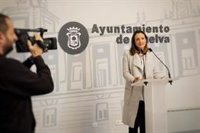 El Ayuntamiento dispone una vivienda de emergencia a la familia afectada por el incendio mortal de Huelva