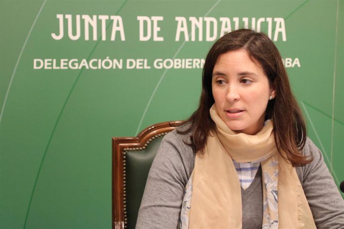 La delegada de Fomento, Infraestructuras, Ordenación del Territorio, Cultura y Patrimonio Histórico de la Junta, Cristina Casanueva