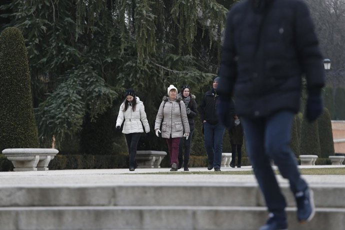 Família, famílies, pares, mares, fills, filles, parc del Retiro de Madrid.