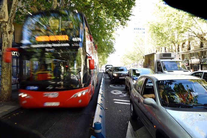 El BEI financia a Grupo Ruiz con 27,5 millones para renovar su flota de autobuses
