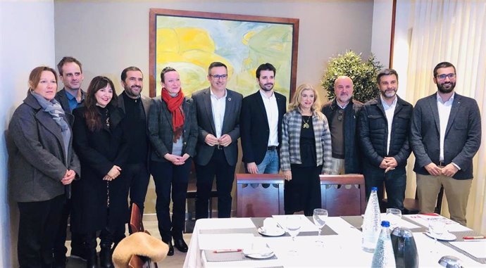 Reunión de Diego Conesa y Javier Sánchez con miembros de PSOE y Podemos en la Región de Murcia