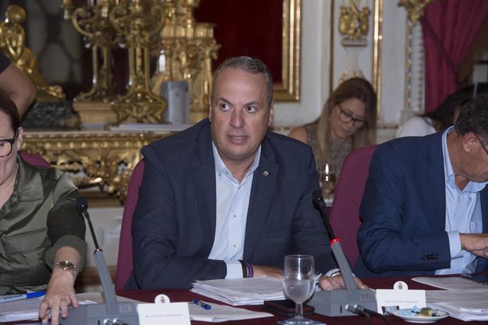 Juan Carlos Ruiz Boix en el Pleno de la Diputación