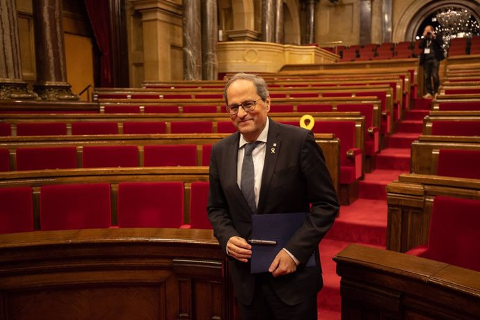 El president de la Generalitat, Quim Torra, durant el ple extraordinari al Parlament de Catalunya després de la decisió de la Junta Electoral, 4 de gener del 2020.