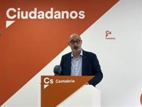 Cs se pone "del lado del PRC" y critica la "chulería" y el "numerito" del PSOE